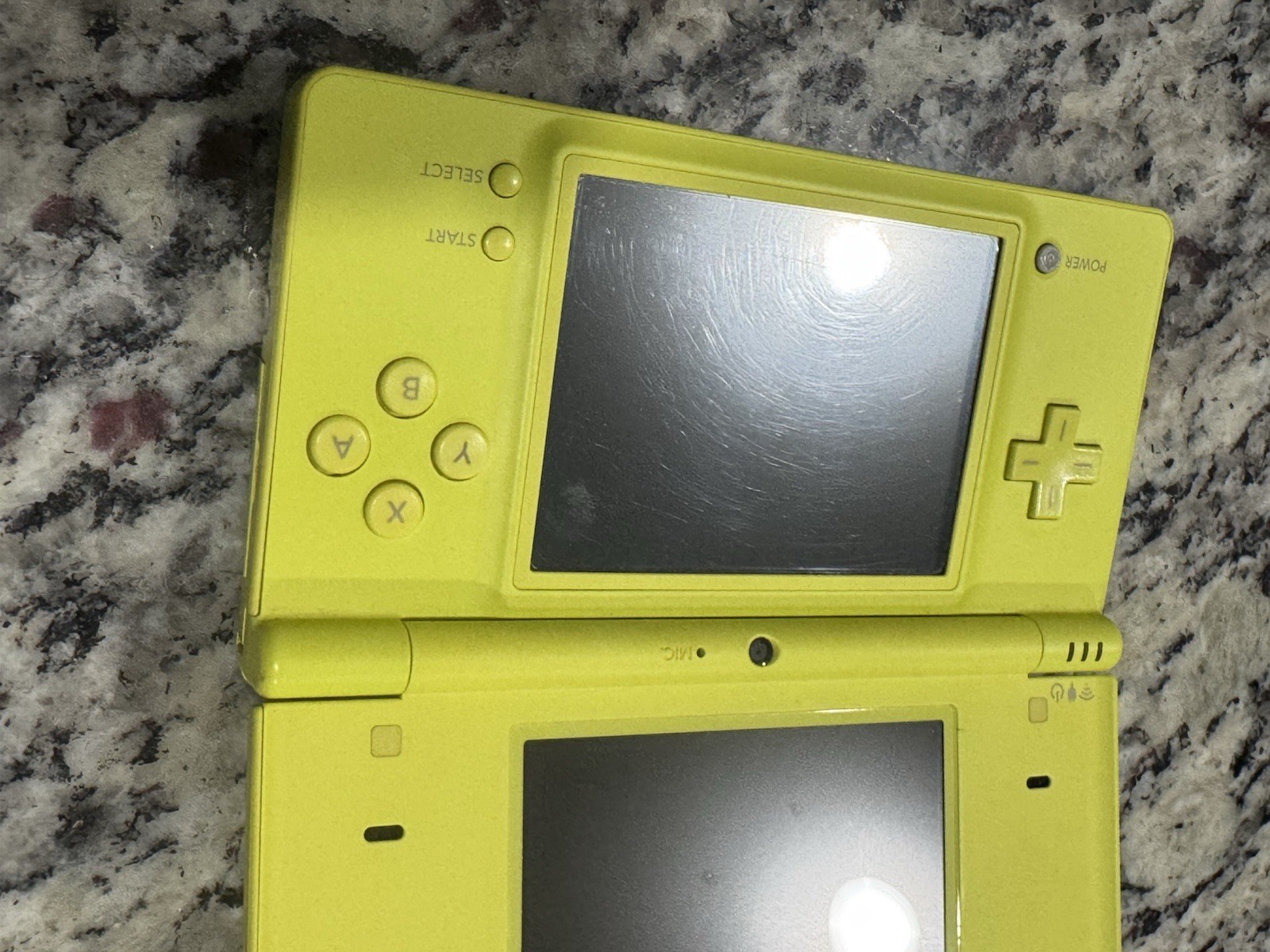 Japanese Nintendo DSi Lime Green Console w Unlauch v2.0 + FREE US SHIPPING #2