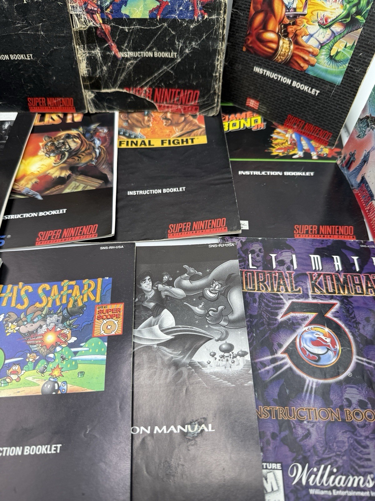 Super Nintendo SNES Original Manuals Instruction Booklet Lot 25x + Super Metroid