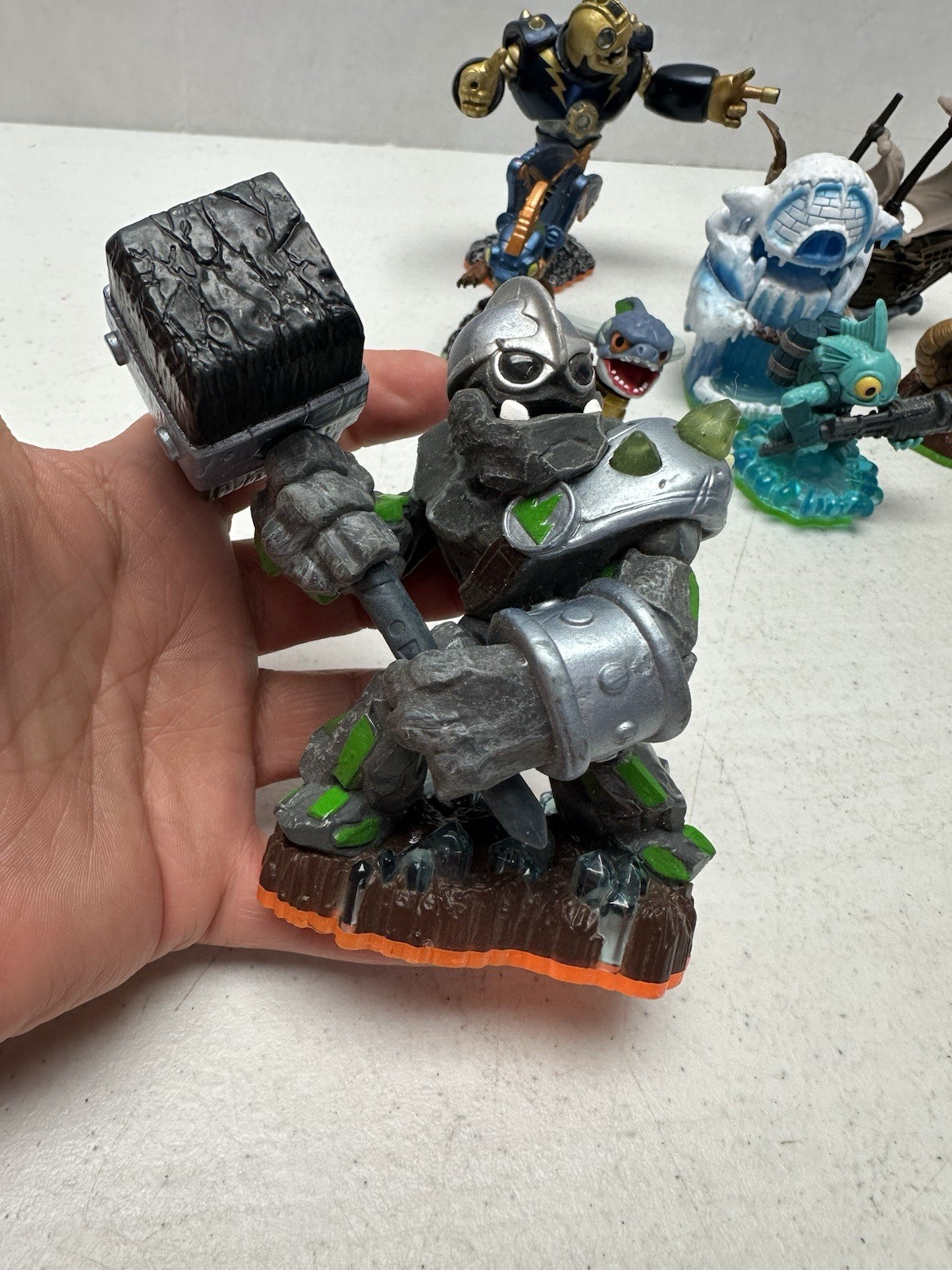 Activision Skylanders Lot of 11 2011-2012 Slam Bam Zap Bash Drobot Crusher