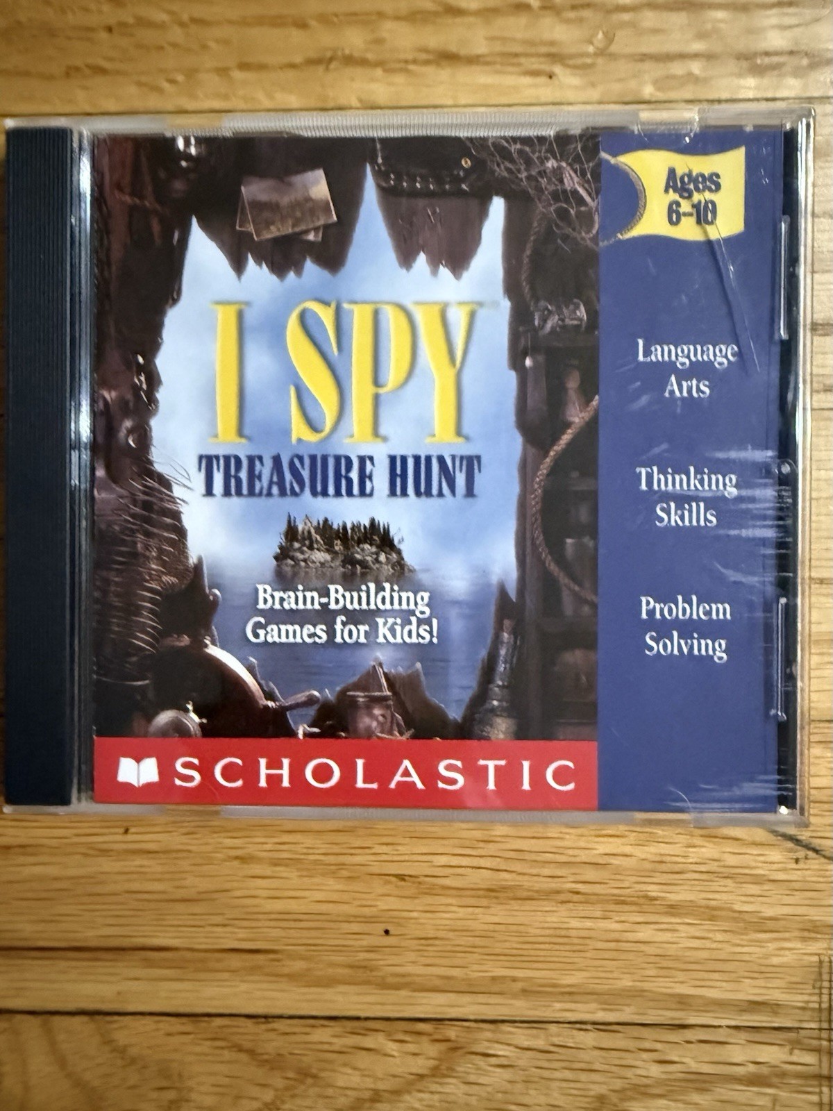 Scholastic I Spy Treasure Hunt PC Mac CD-ROM Kids Educational Puzzle Game 2000