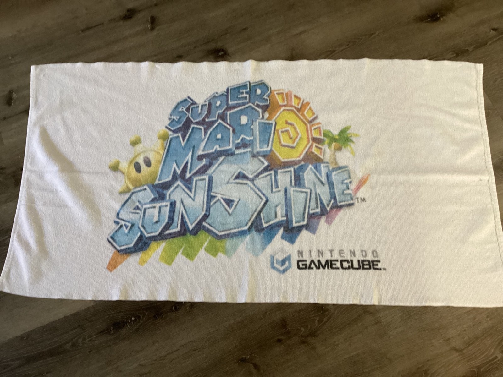 Vintage Super Mario Sunshine Nintendo GameCube Beach Pool Bath Towel USA Made