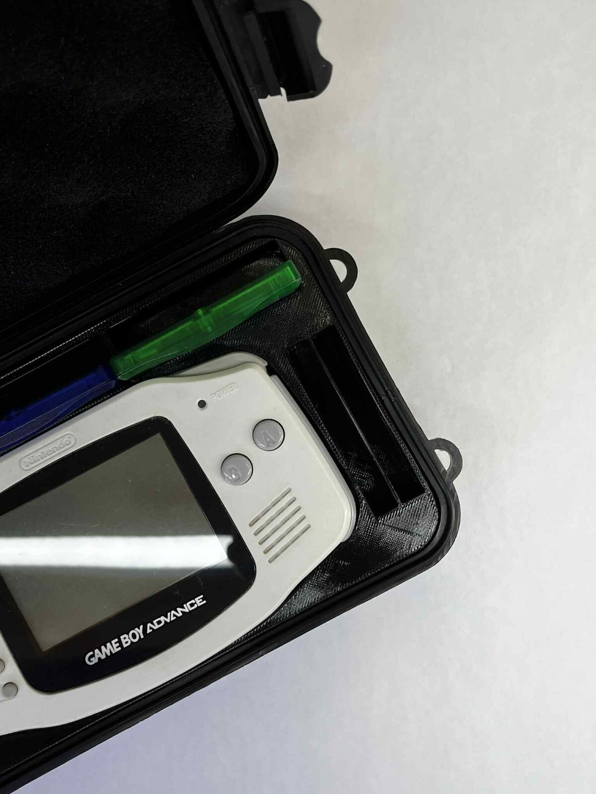 Game Boy Advance Carrying Case – Holds 13 Games (11 GBA + 2 GB/GBC) | SENAC LLC