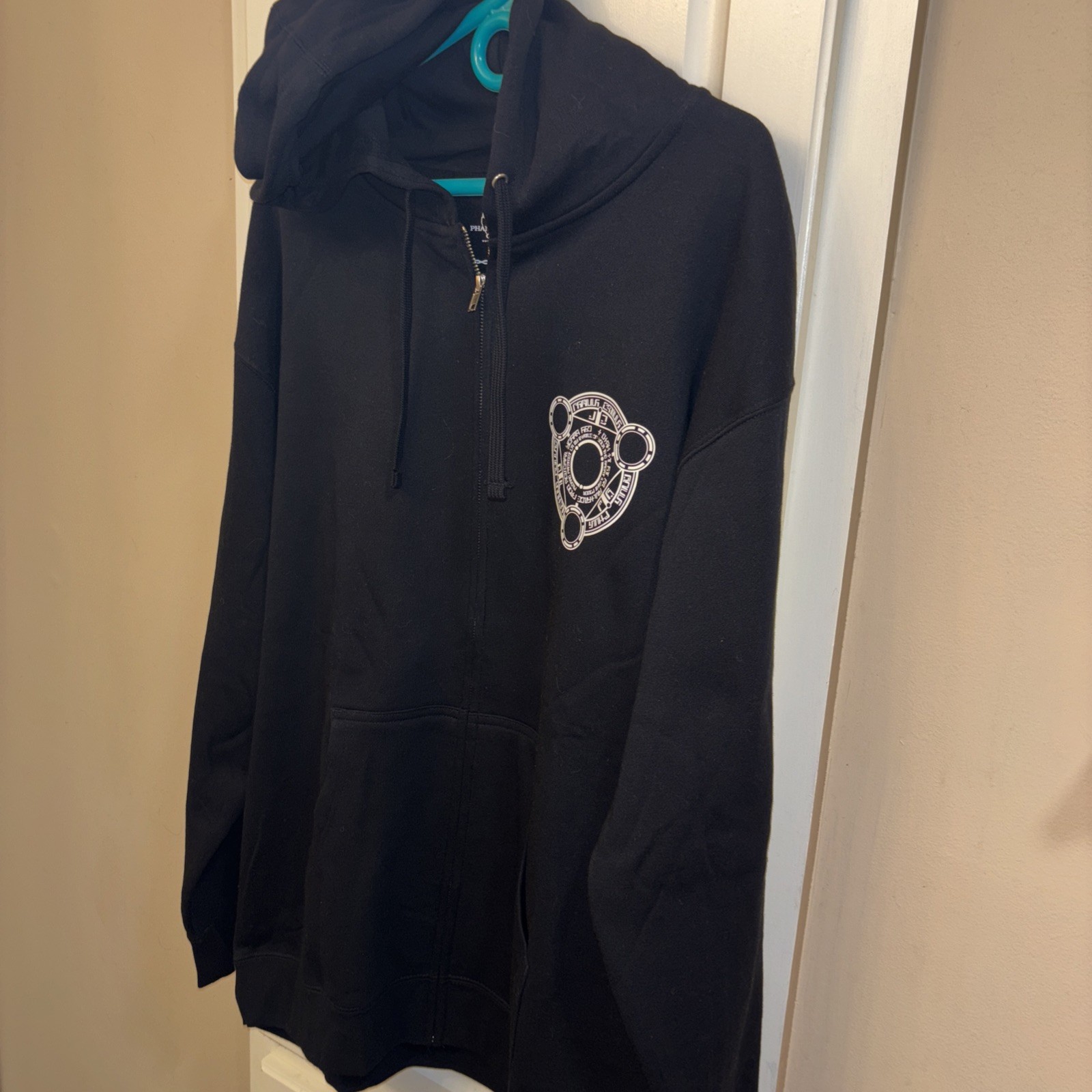 PHANTASY STAR ONLINE HOODIE LIMITED RUN GAMES SEGA DREAMCAST HOODY XL OR 2XL NEW