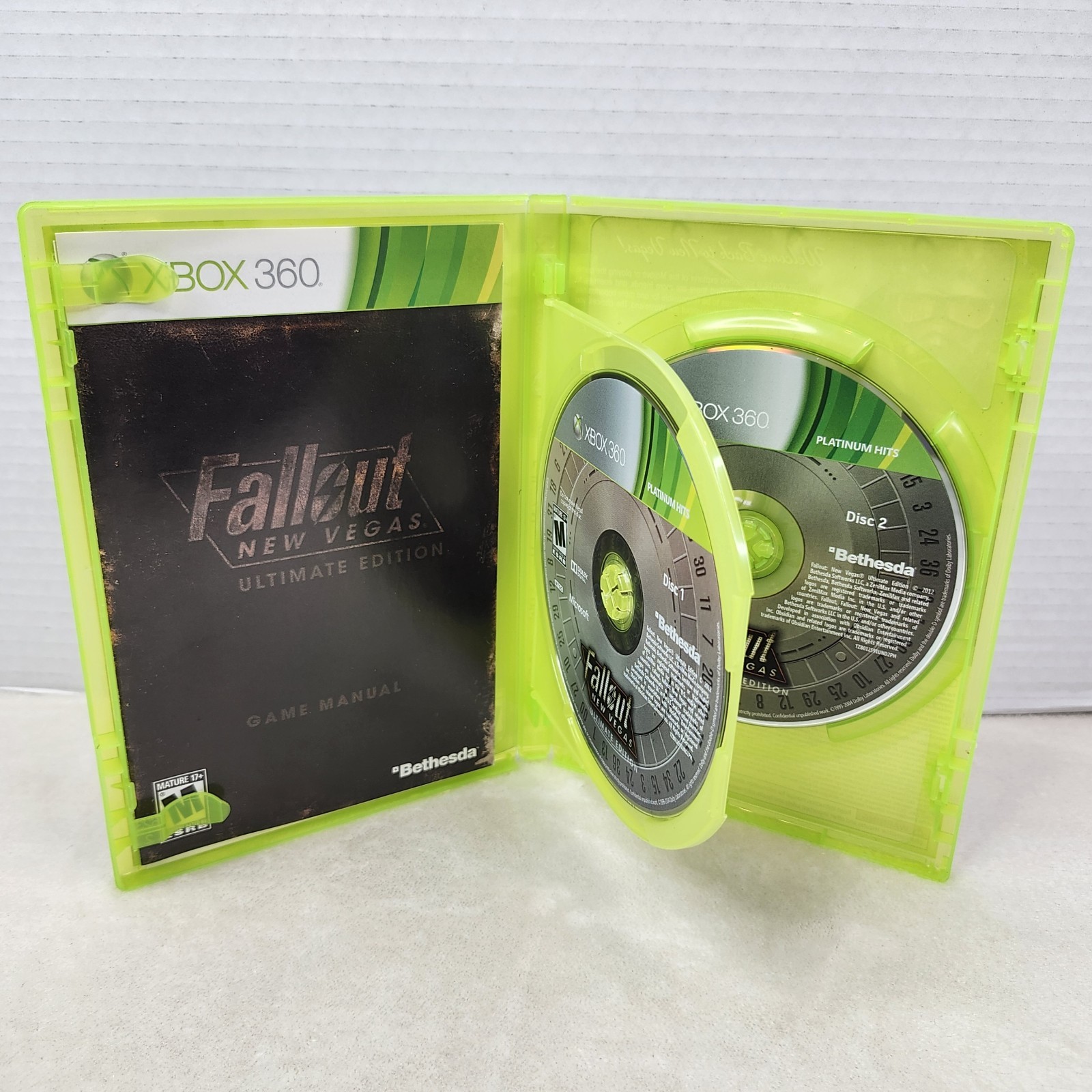 Fallout: New Vegas Ultimate Edition (XBOX 360, 2012) Complete with Manual CIB