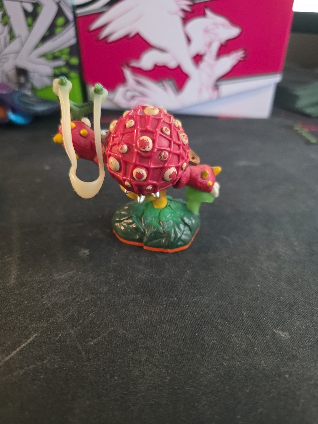 Skylanders Giants Lightcore Shroomboom Action Figure