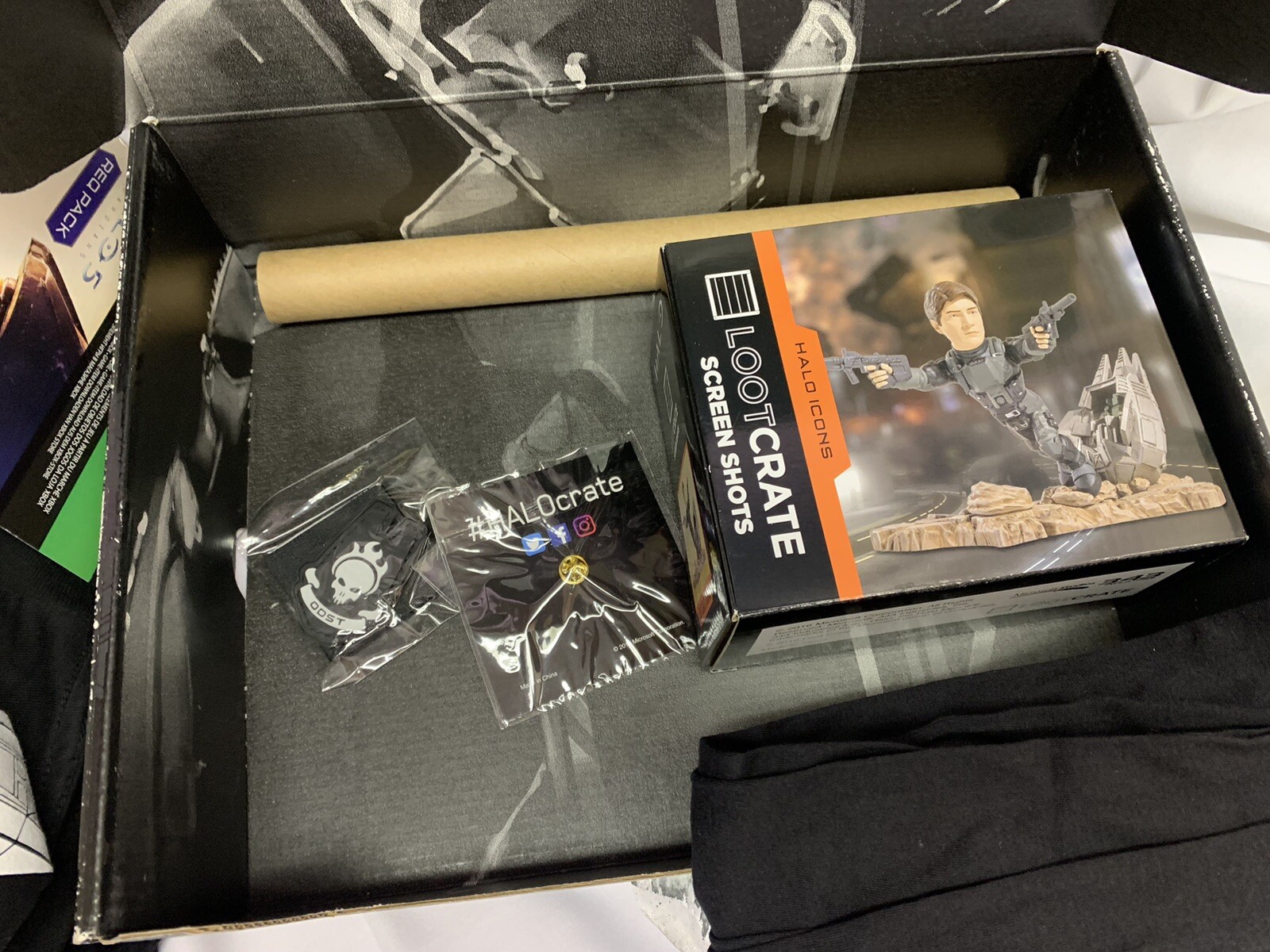 Halo Legendary Loot Crate 343 Industries Size XL Clothing! NEW!!