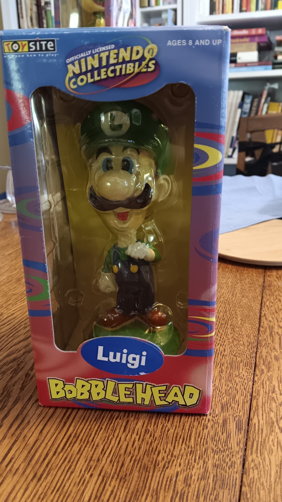 Toysite Super Mario Bros. Luigi Bobblehead Nintendo Collectible 2002