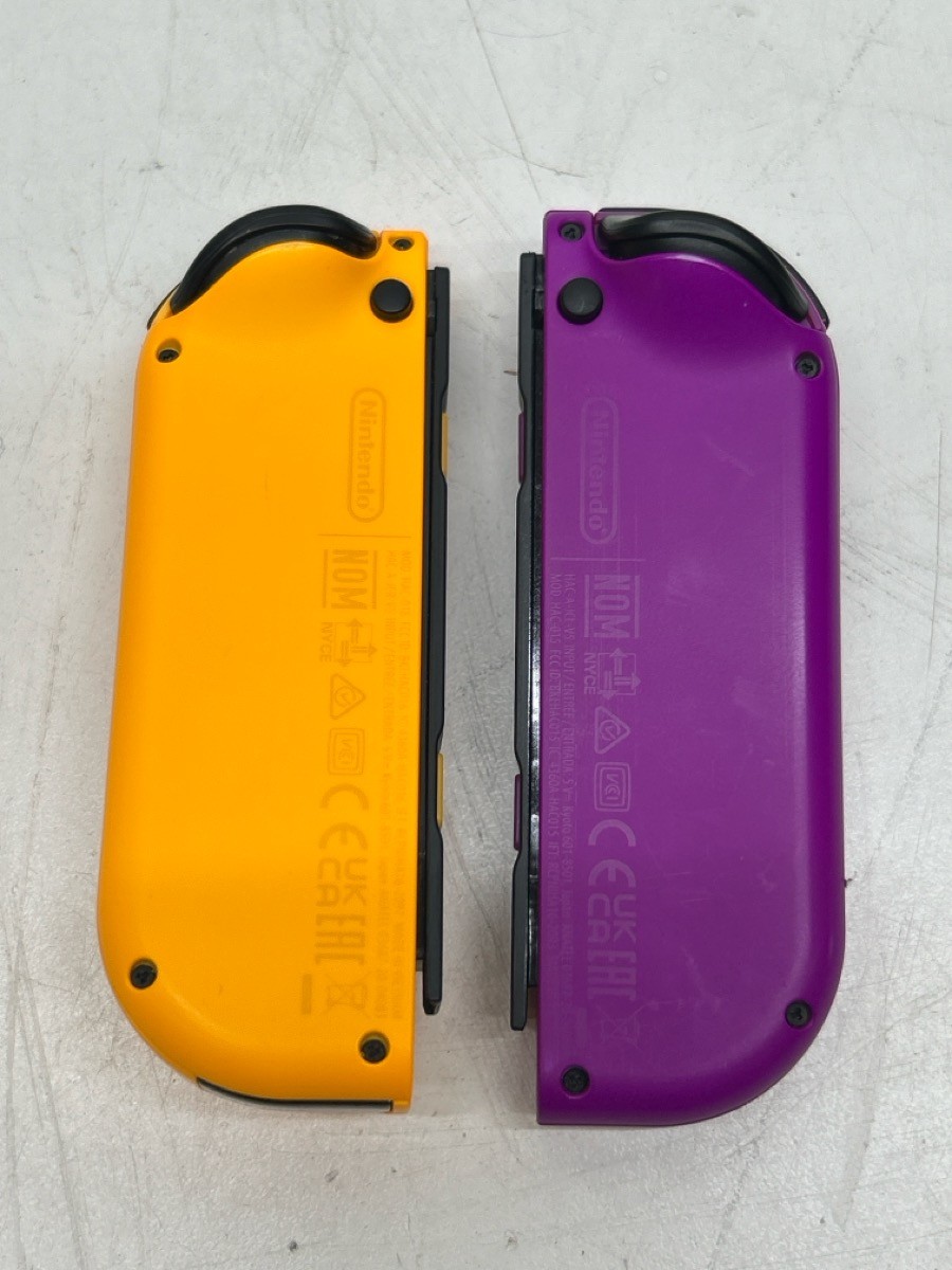 NINTENDO SWITCH HANDHELD – OLED – HEG-001 (P28020309)