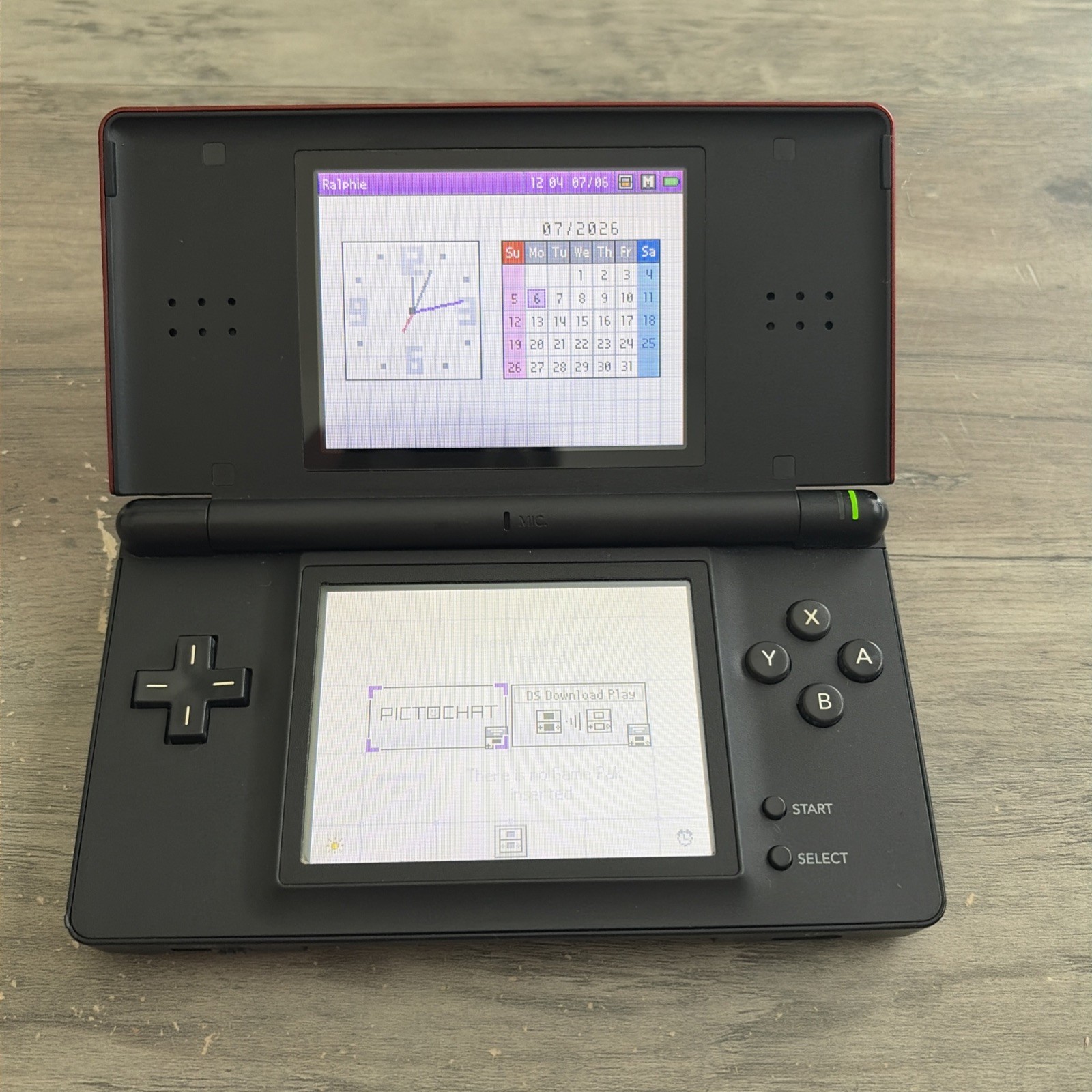 Nintendo DS Lite USG-001 Red/Black Handheld Console w/ Stylus, Charger