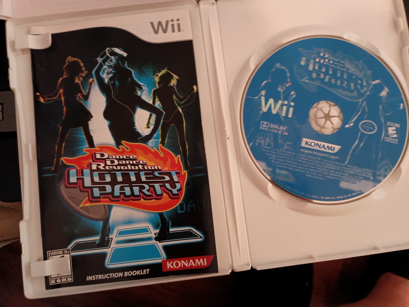 Just Dance 2, Disney, DDR (Nintendo Wii Lot Of 3 Games) CIB Complete w/Manuals