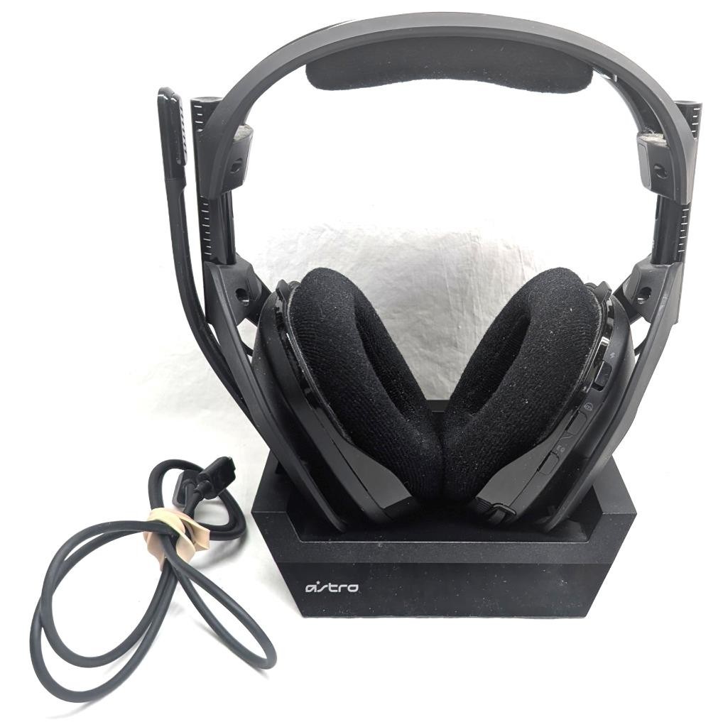 ASTRO A50 Wireless Gaming Headset Gen 4 PS4 PS5 PC Base Station Black Working