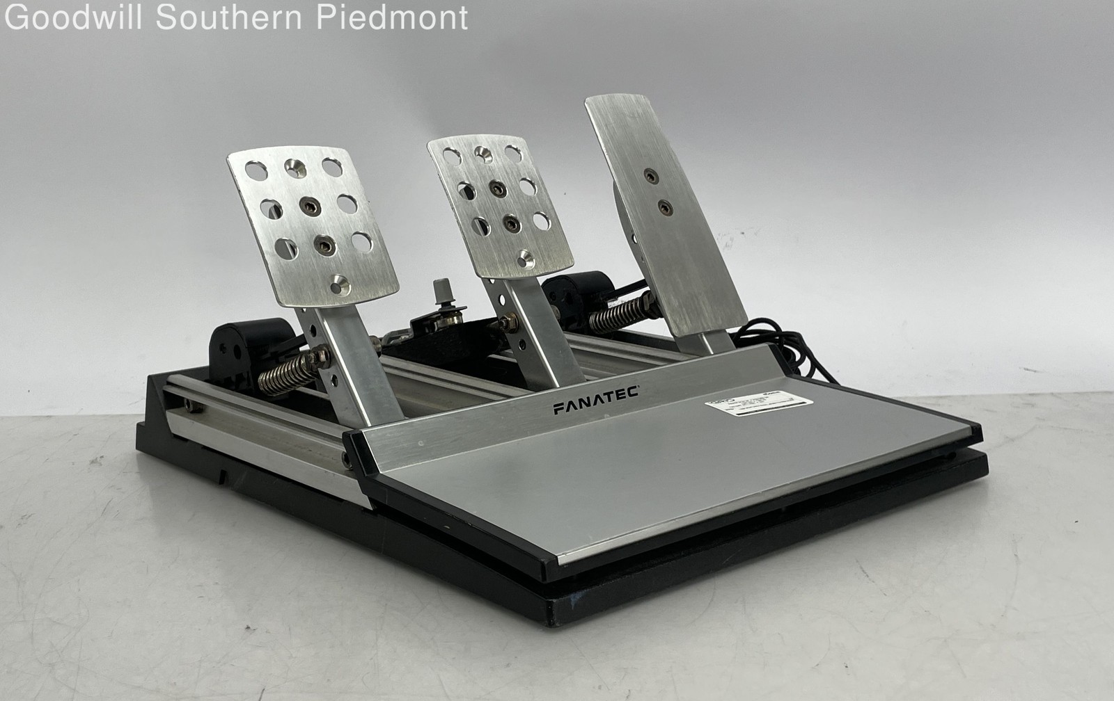 Fanatec CSR Elite Wired USB Racing Pedals – Tested