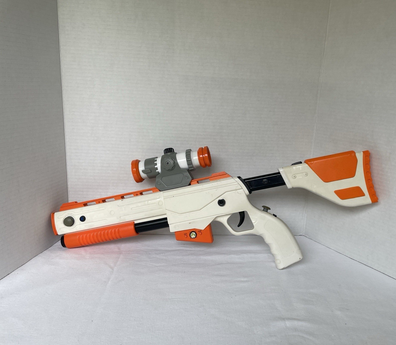 Activision Top Shot Elite Wireless Gun Controller White/Orange Xbox 360