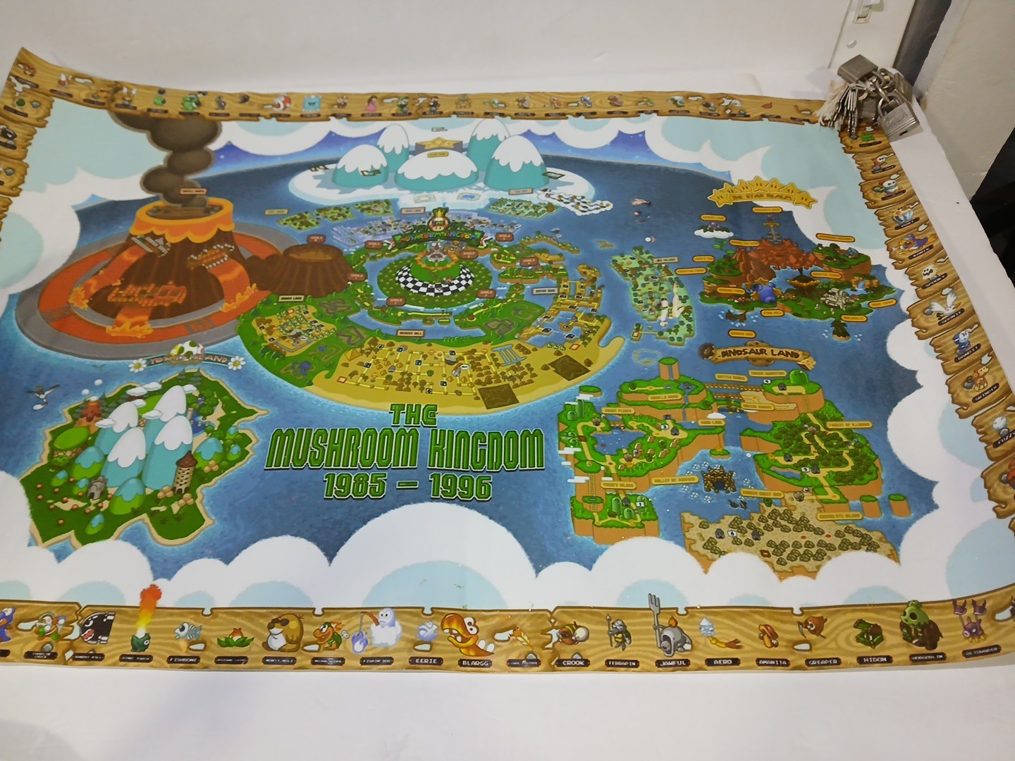 Vintage SUPER MARIO WORLD Yoshi’s Island Nintendo Map Poster 24×16 Glossy
