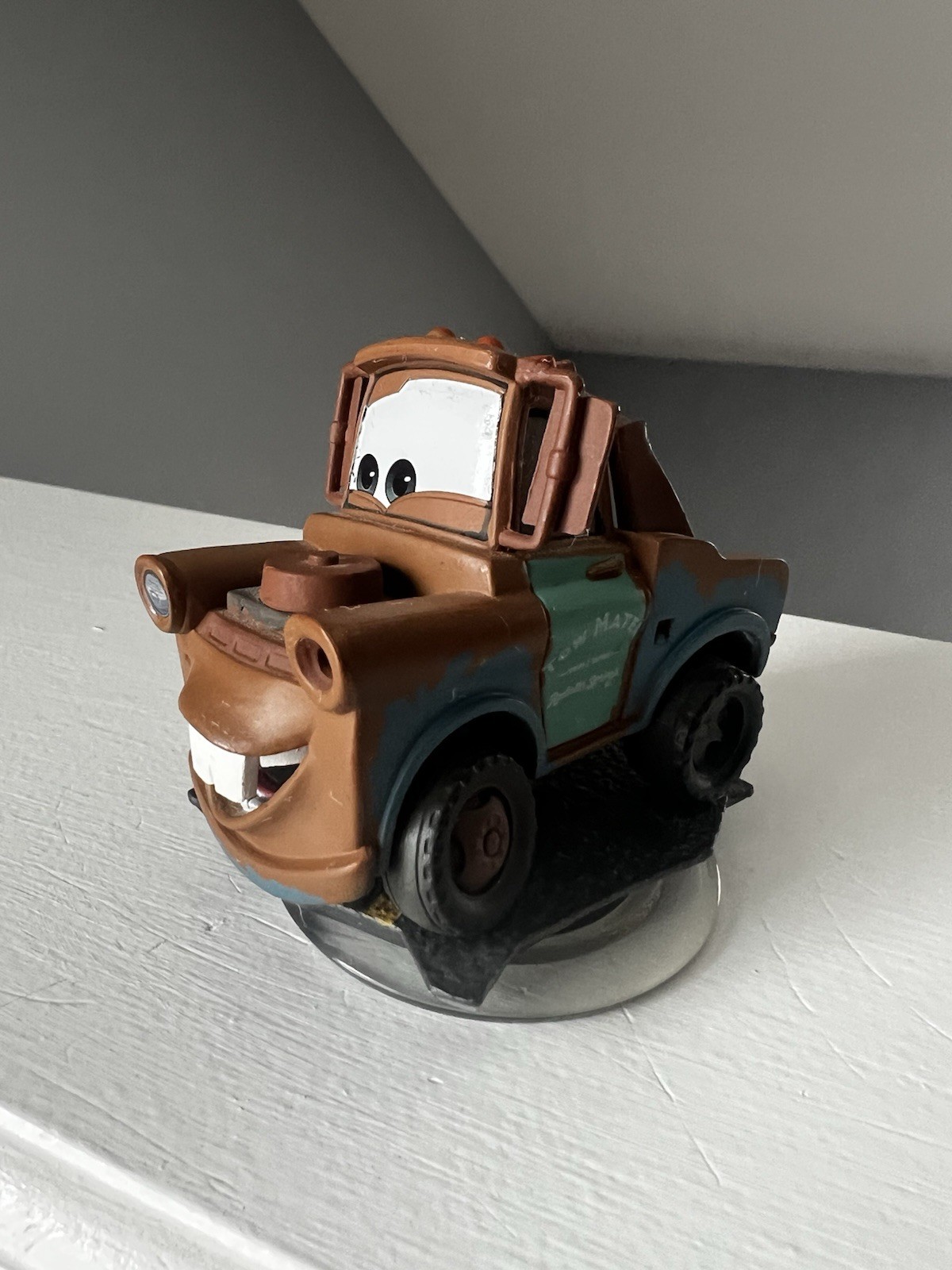 Disney Infinity Cars Figure Lot 3 – Tow Mater, Lightning McQueen Holly Shiftwell