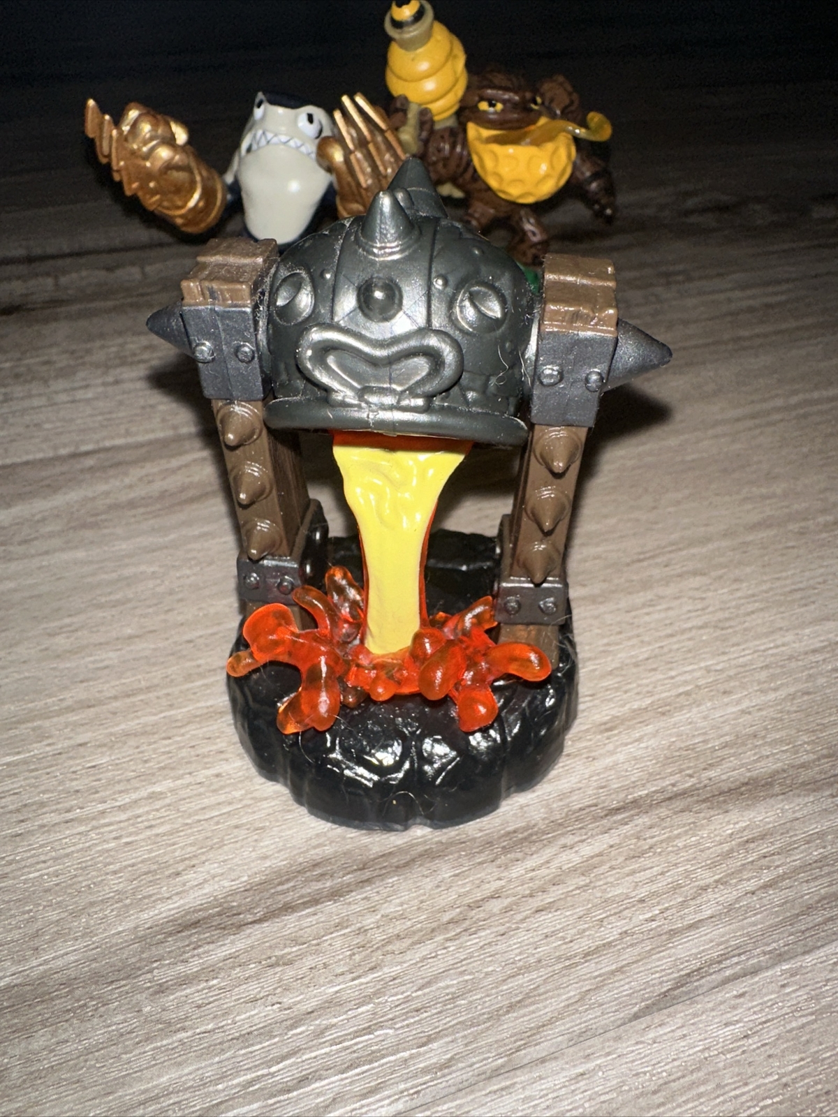Skylanders Swap Force Fiery Forge Battle Pack Bumble Blast Knockout Terrain Lot