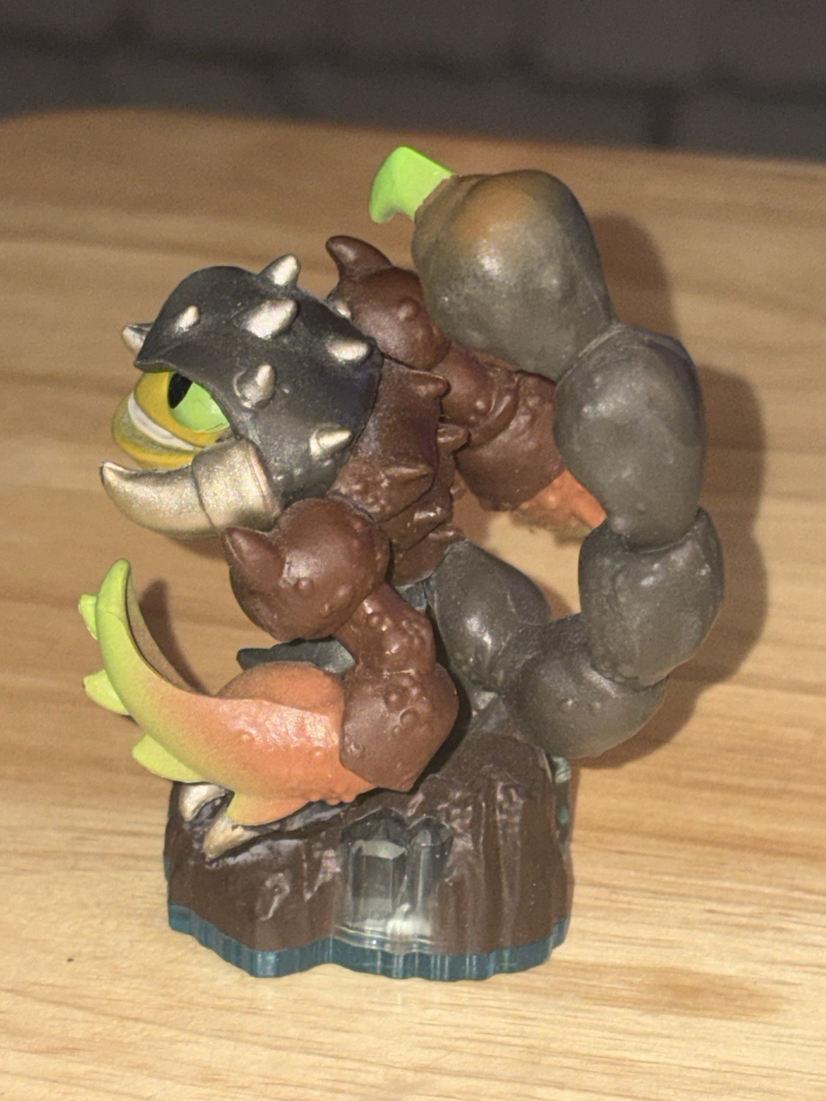 Skylanders Swap Force Scorp Figure & Card