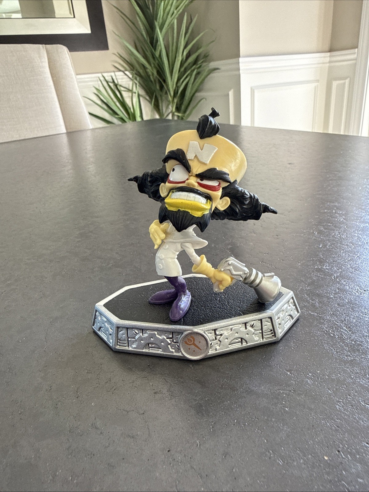 Skylanders Imaginators Thumpin’ Wumpa Crash Bandicoot and Dr. Neo Cortex Figures