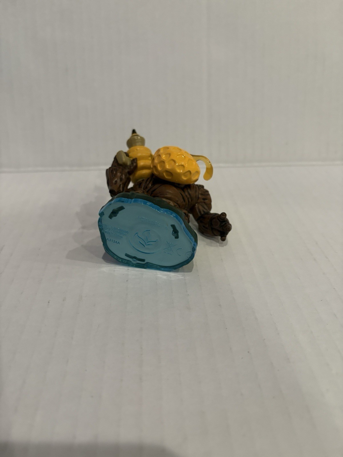 Lightcore Bumble Blast FREE SHIPPING 2013 Skylanders Swap Force