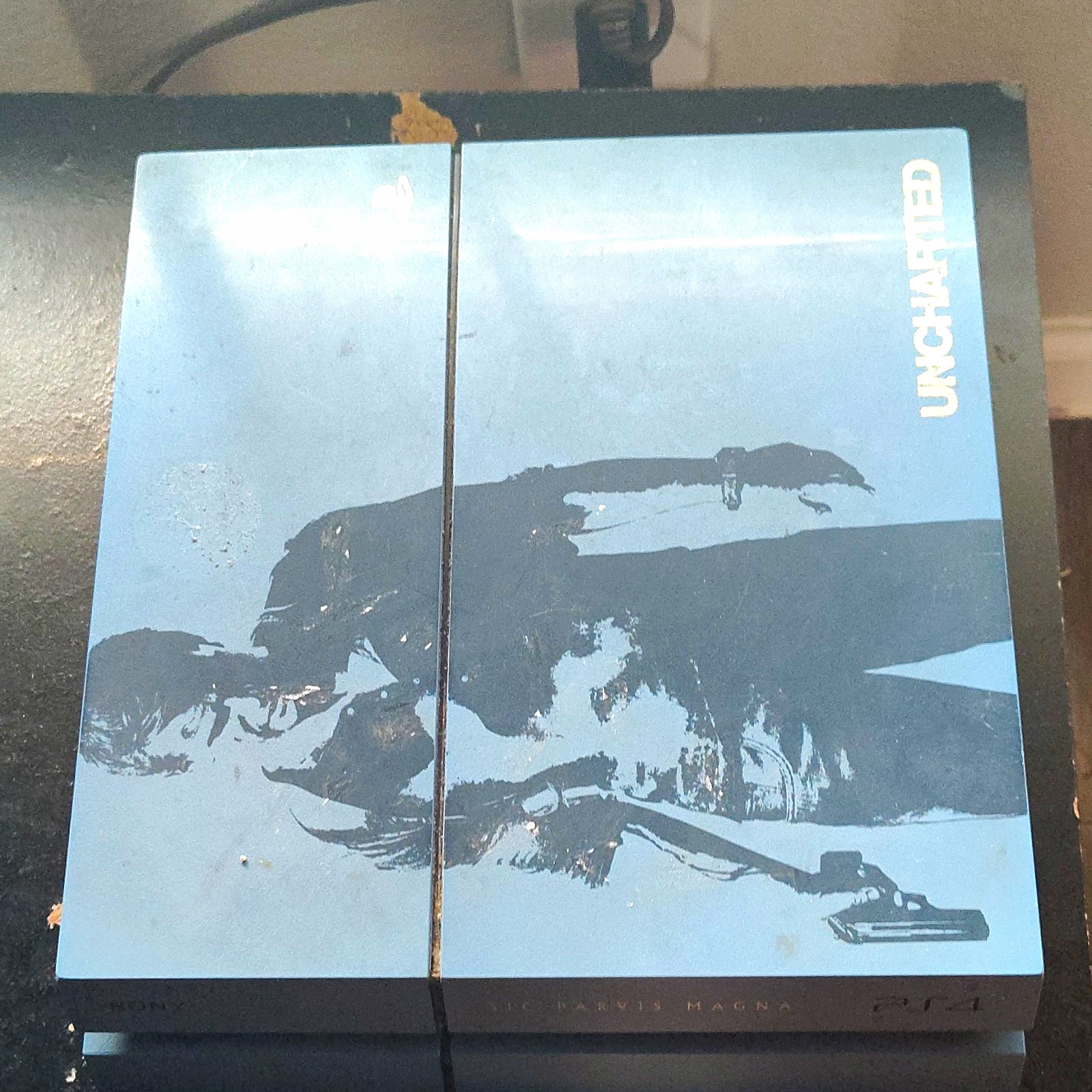 Sony PlayStation 4 PS4 Uncharted Limited Edition Blue Console 500GB CUH-1215A