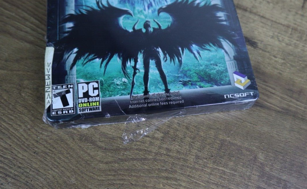 Aion – NEW, PHYSICAL STEELBOOK PC MMORPG, 2009 SEALED