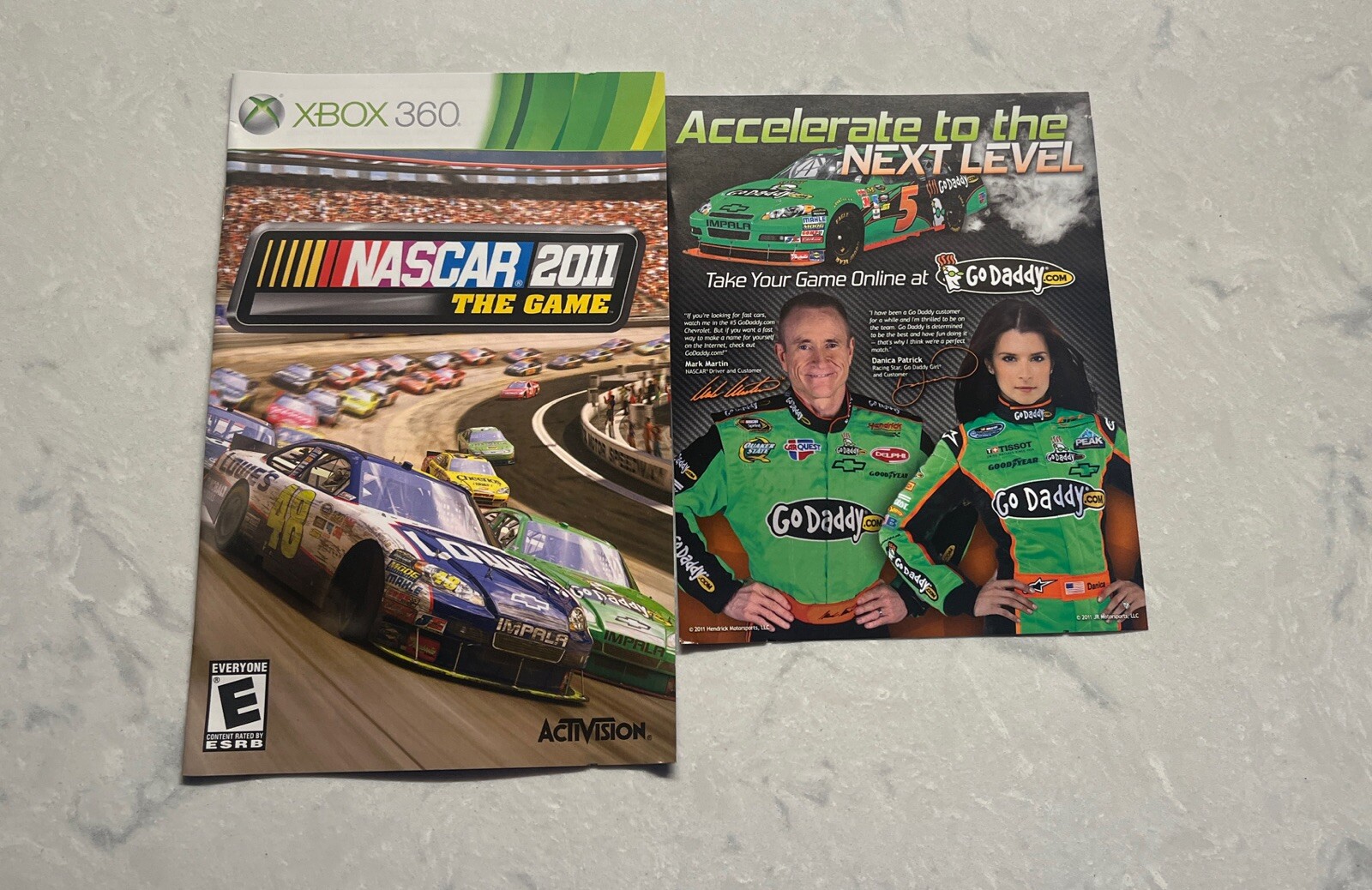 NASCAR The Game 2011 (Microsoft Xbox 360, 2011)w/ Manual TESTED