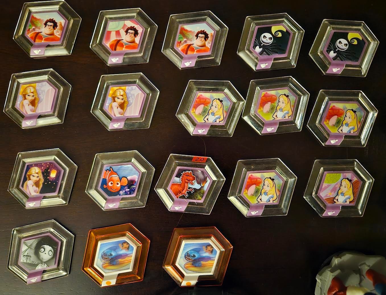 (80) Disney Infinity 1.0 2.0 3.0 Power Disc Lot Marvel Disney Star Wars & More