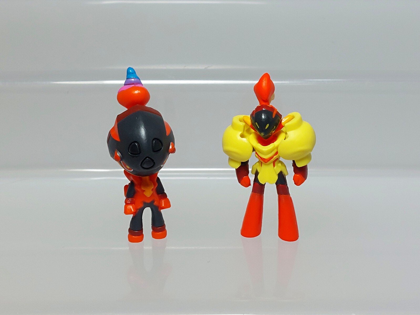 Armarouge Charcadet Pokemon Get Collections Figure T-ARTS Japan T08 1.6-1.7in
