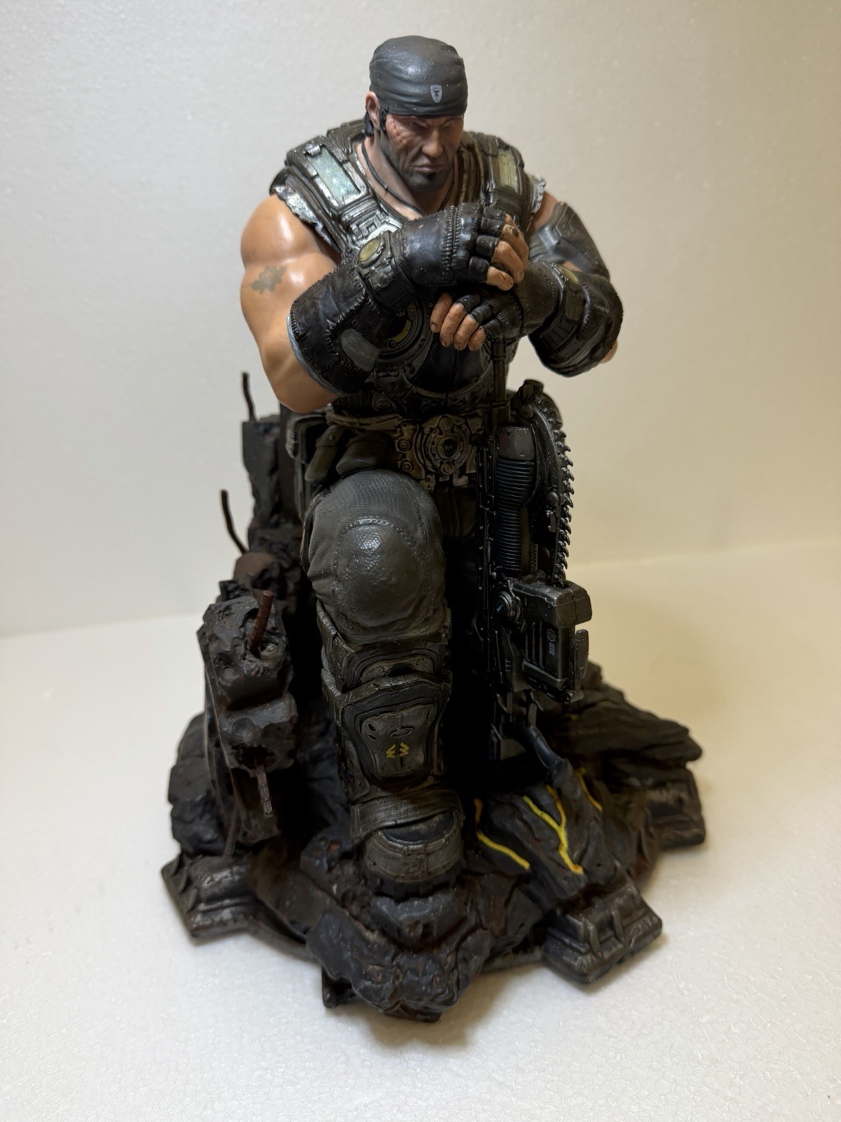 Gears of War 3 Marcus Fenix Collectible Statue