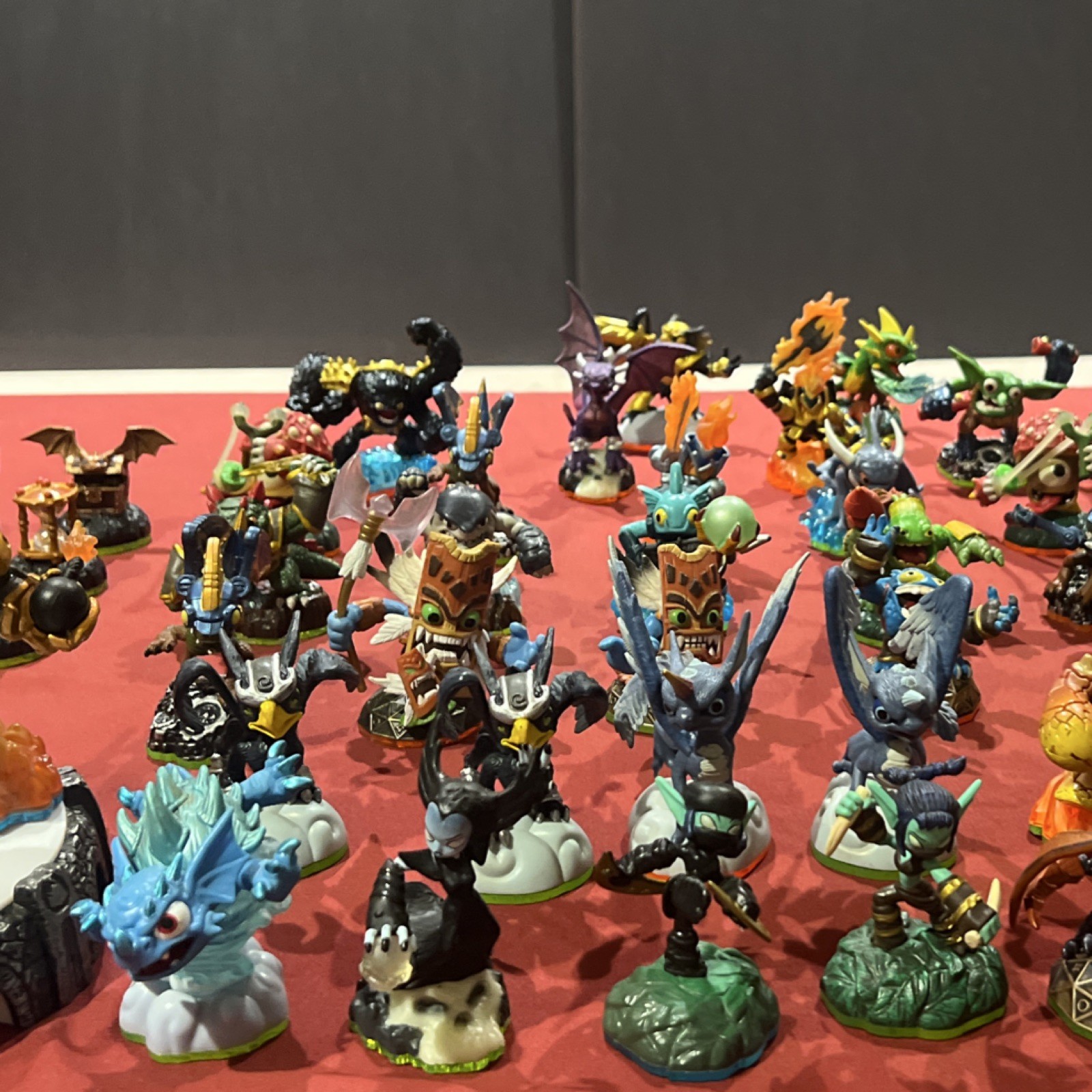 Activision Skylanders Character Figure Pack Lot Spyro Portal Accessories