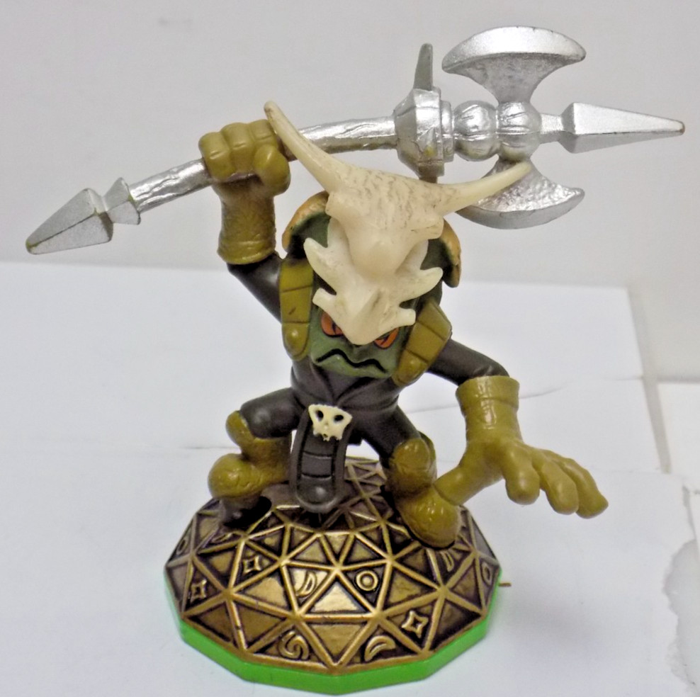 ACTIVISON 2012 INTERACTIVE GAME FIGURE FROM SKYLANDERS – VOODOOD