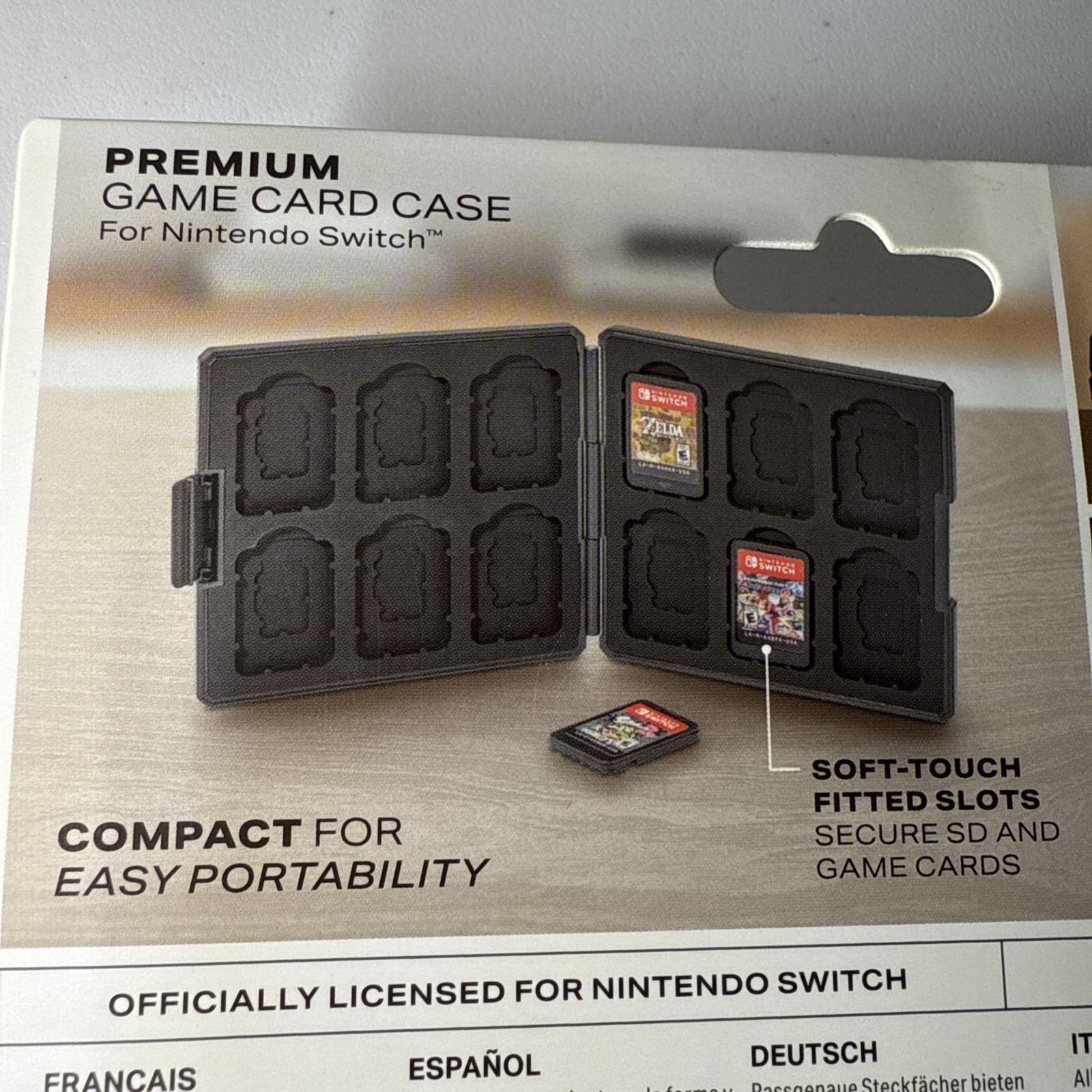 Nintendo Switch: Legend of Zelda Premium Game Card Case For 12 Games & Micro SD
