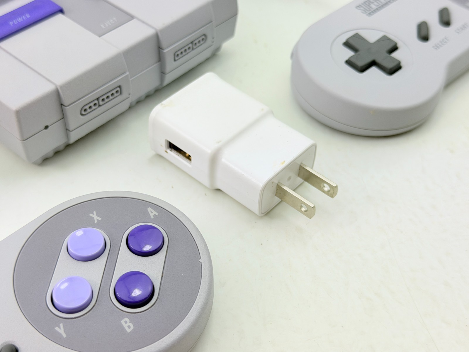 Vintage Nintendo SNES Classic Edition CLV‑201 Mini Console w/ 21 Games, HDMI