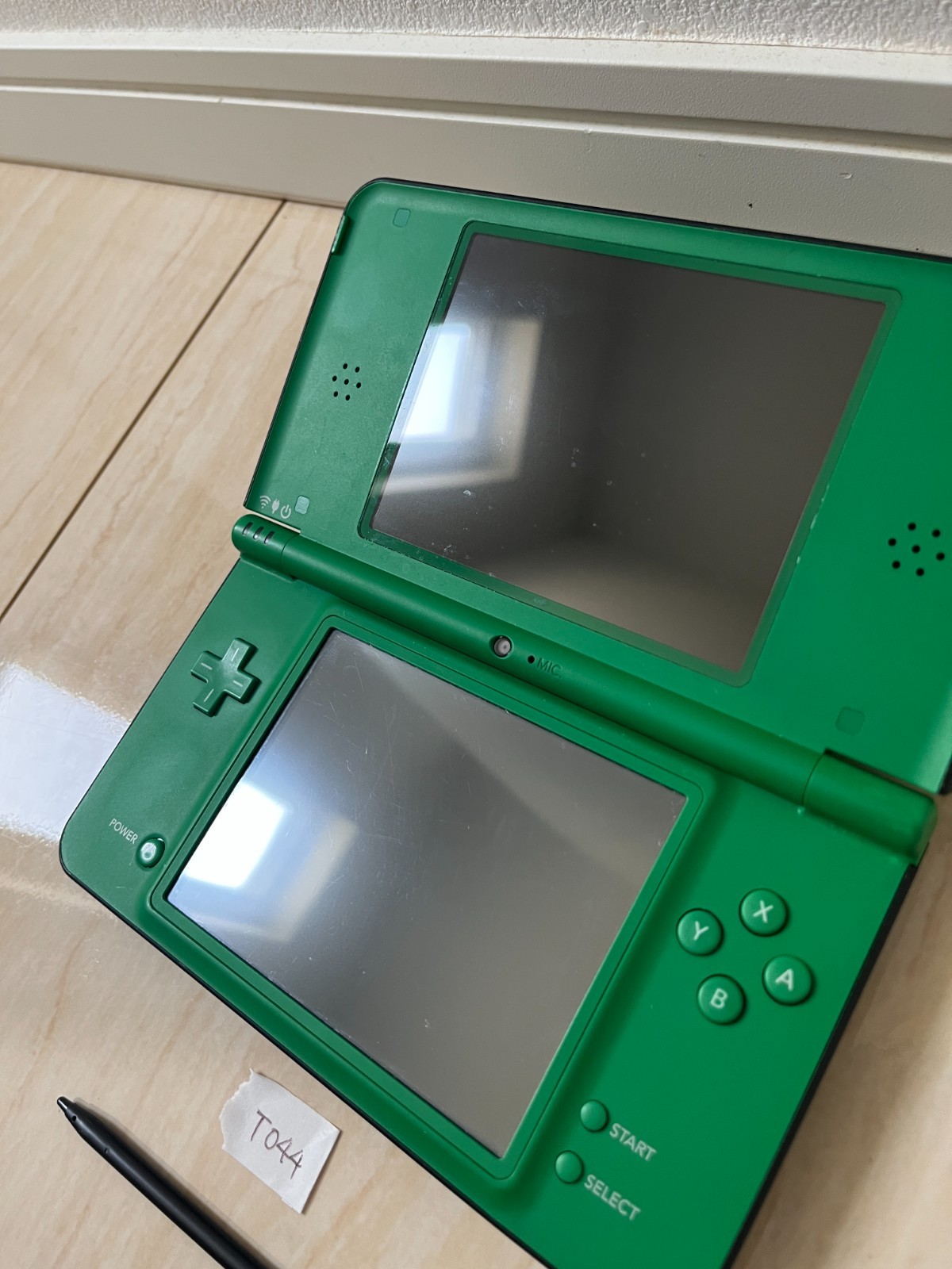 Nintendo DSi LL XL DS Green Console Japan Tested NTSC-J Used