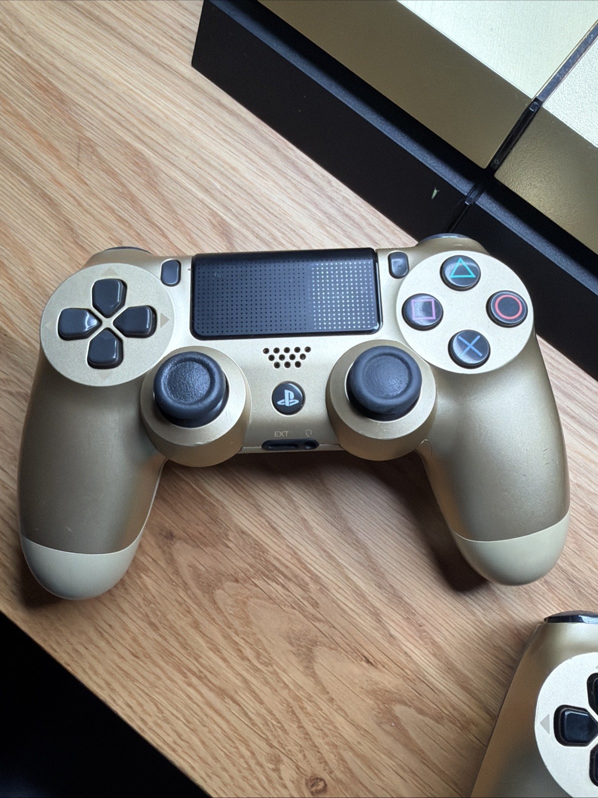 Sony PlayStation 4 Limited Edition Taco Bell Gold & Matching Controller Tested