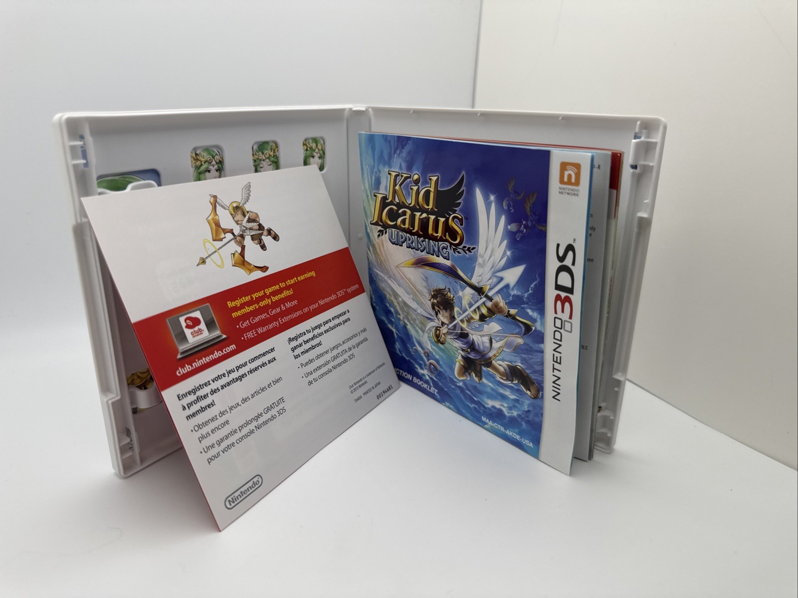 Kid Icarus: Uprising (Nintendo 3DS, 2012) Authentic Complete CIB Tested