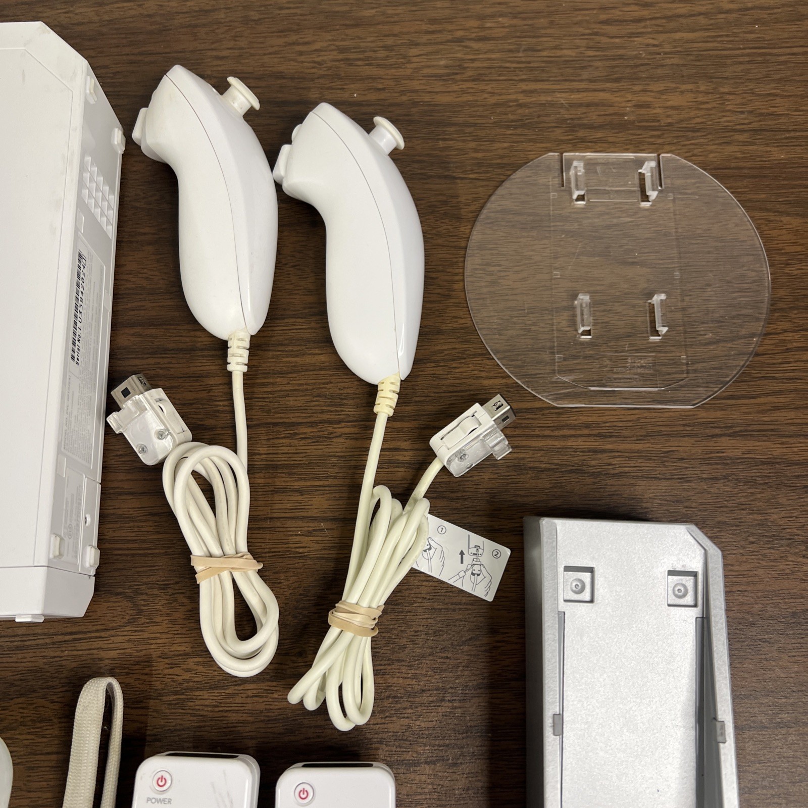 Nintendo Wii Console Bundle White RVL-001 + Wii Sports + 2 Remotes Tested Works