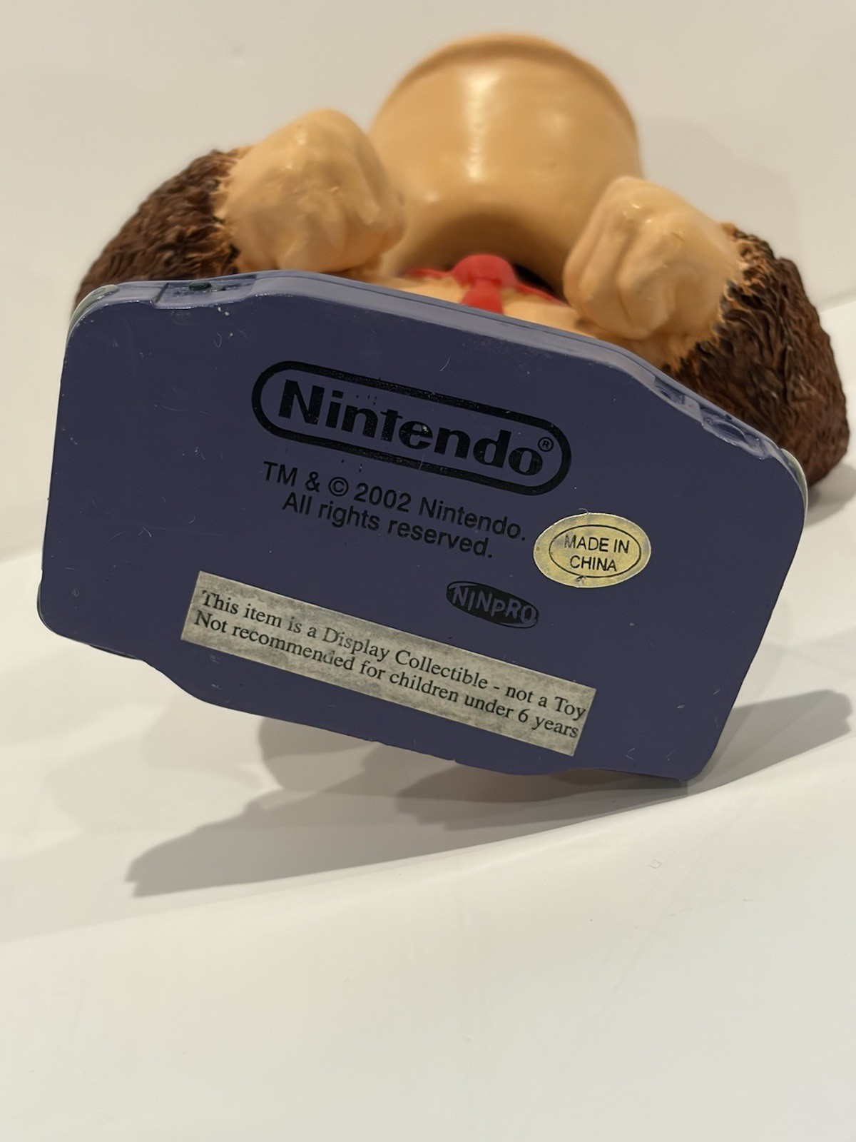 Nintendo Donkey Kong Figure w/ Base Game Boy Advance Display 2002