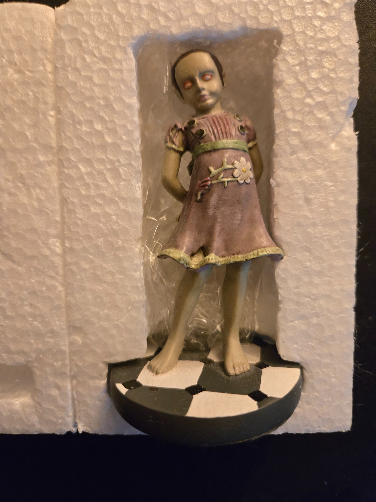 E3 Bioshock Little Sister Figurine NEW in box 2K Games Mini Statue Figure 3.25″