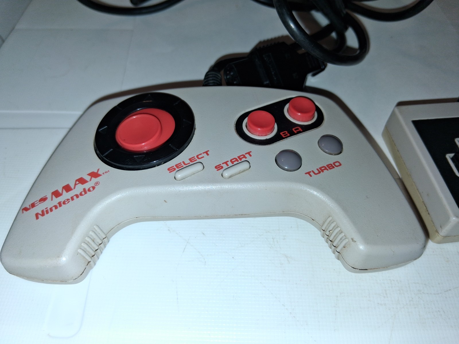 Nintendo NES Controllers Bundle Zappers Retro Vintage Video Game