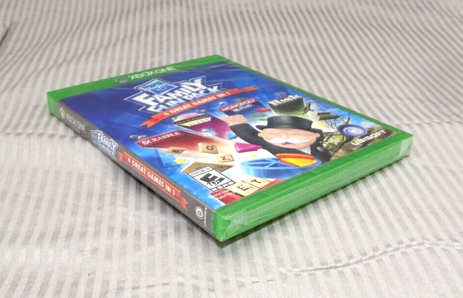 Hasbro Family Fun Pack Xbox 1 Scrabble Monopoly Risk Trivial Pursuit ***NEW***