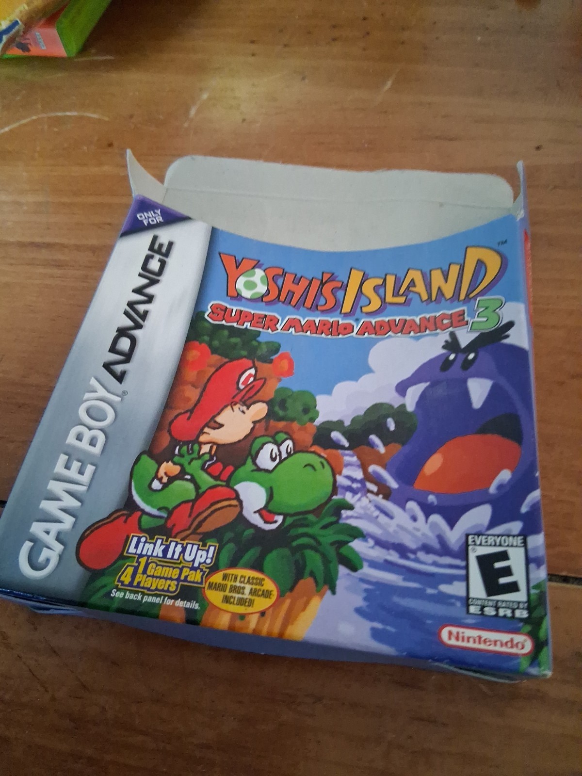 Gameboy Advance Yoshi’s Island Original Box Only No Cartridge