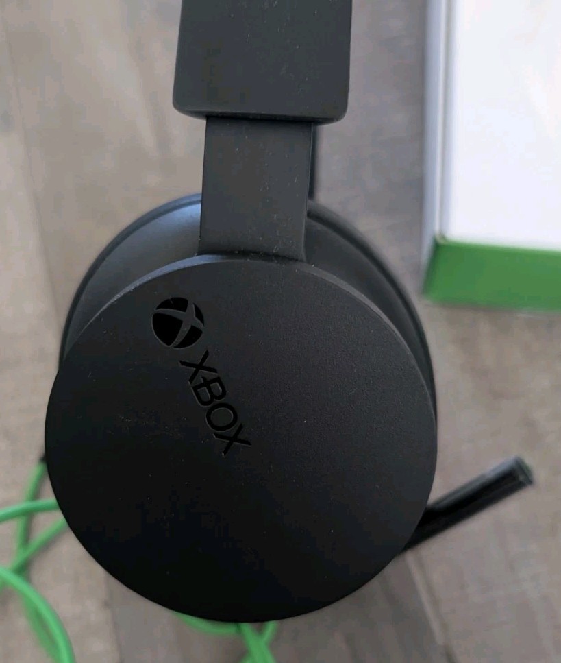 Xbox Stereo Headset: Spatial Sound, Ultra-Soft Comfort, 3.5mm Jack, Bendable Mic