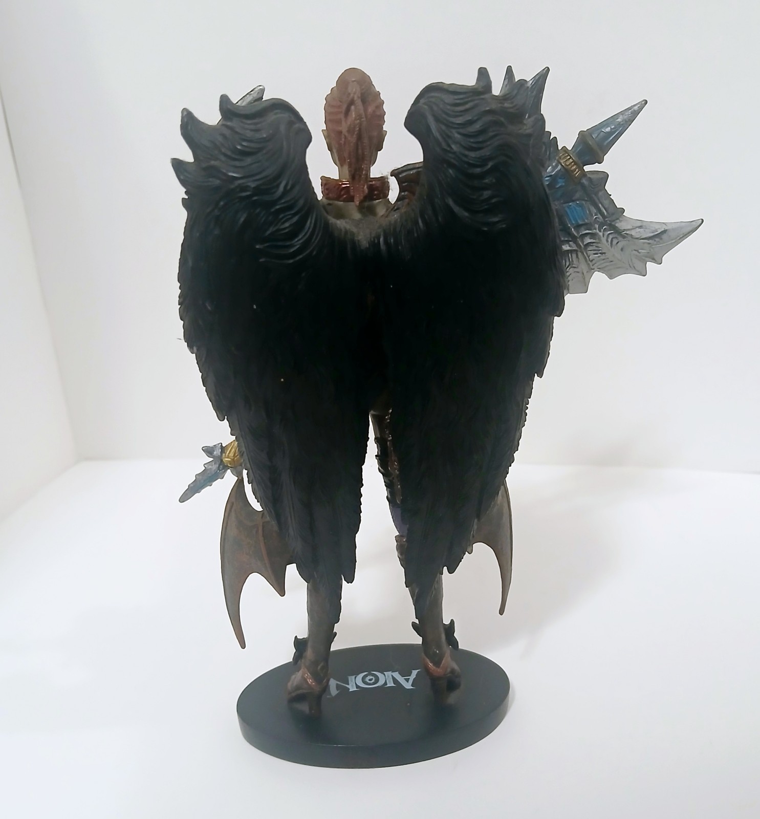 Avia Figure from Aion Limited Collectors Edition Winged Asmodian Daeva 6.25 Tall