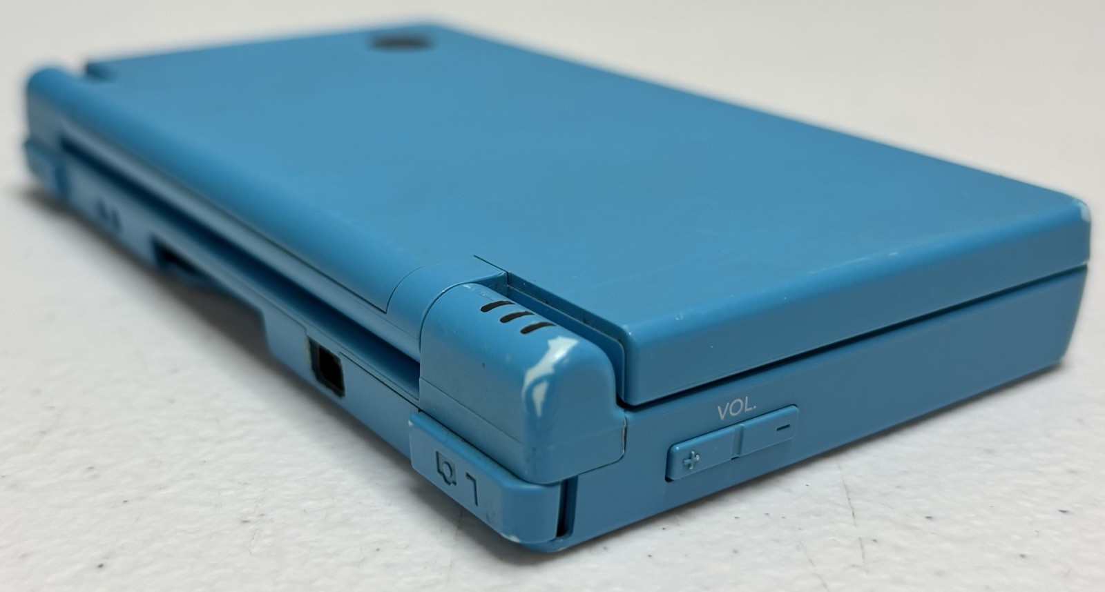 Nintendo DSi Blue Handheld Console TWL-001 Tested Working w/ Stylus & Charger