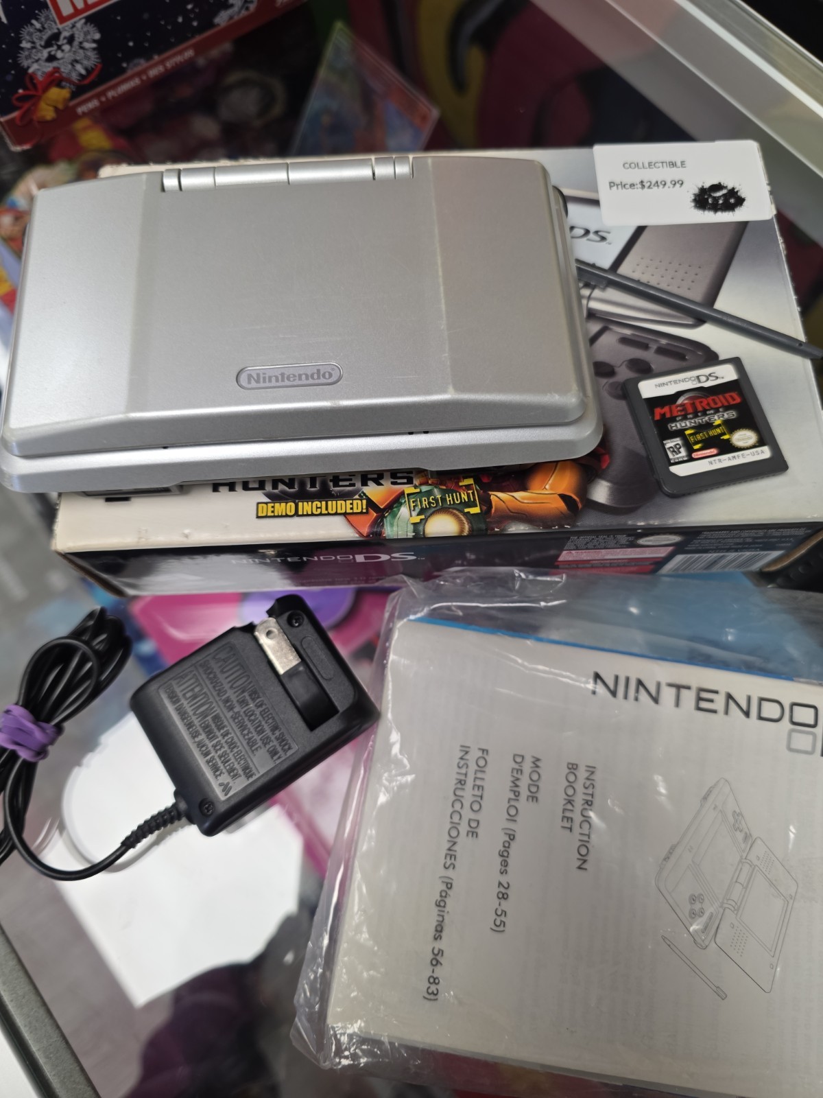 Nintendo DS Metroid Prime Hunters Edition Complete with Box Manuals Demo Tested
