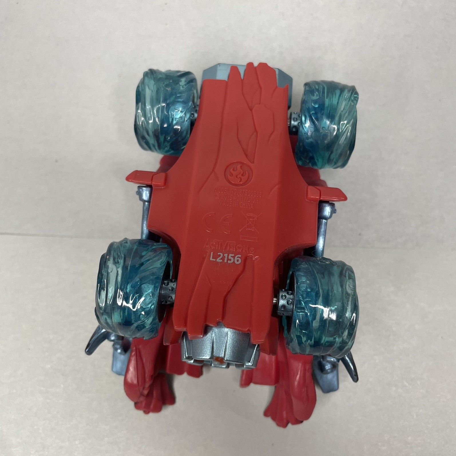 Lot of 2 Skylanders Spitfire & Hot Streak Including Card