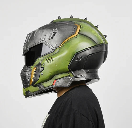 Doom The Dark Ages Doom Slayer Wearable Helmet LED Bundle + Keycard x3 Patches
