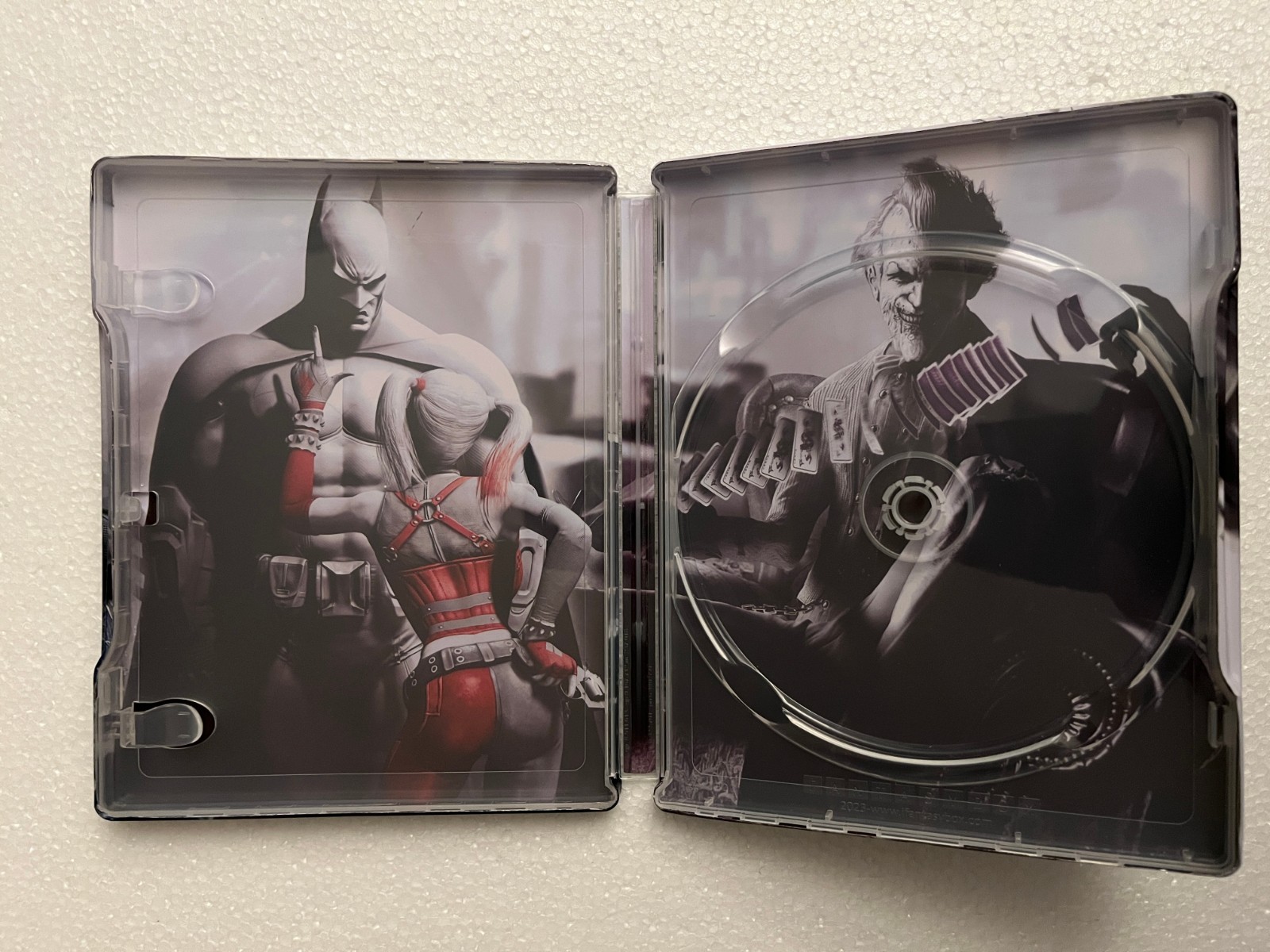 Batman Arkham City Custom-Made G2 Steelbook Case PS3/XBOX (NO GAME)
