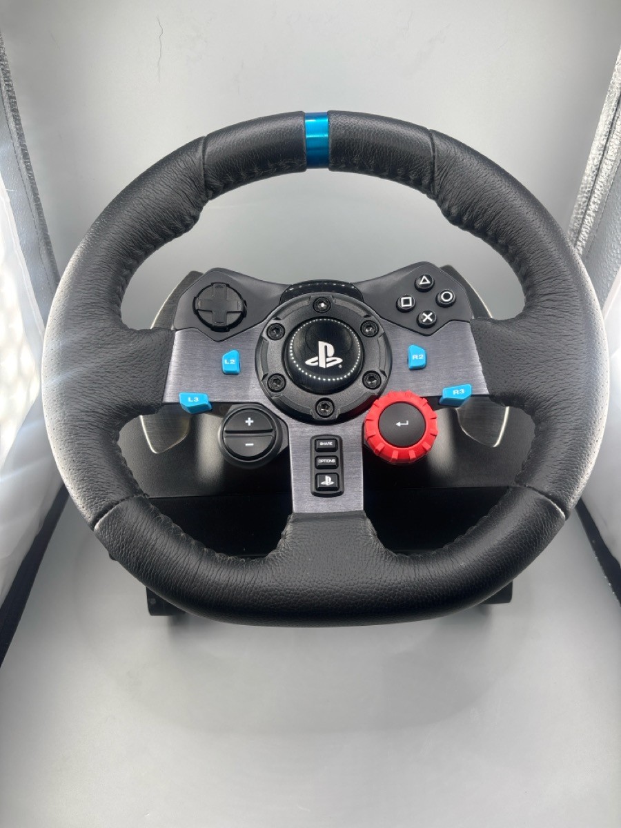 J06 – LOGITECH DRIVING FORCE RACING WHEEL (PS4,PS5,PC) (J06027632)